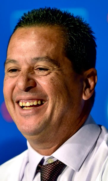 Blue Jays introduce Montoyo as 13th manager in team history